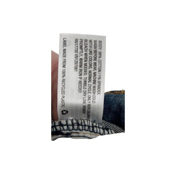 Stafford wrinkle free long sleeve dress shirt - Picture 9 of 10